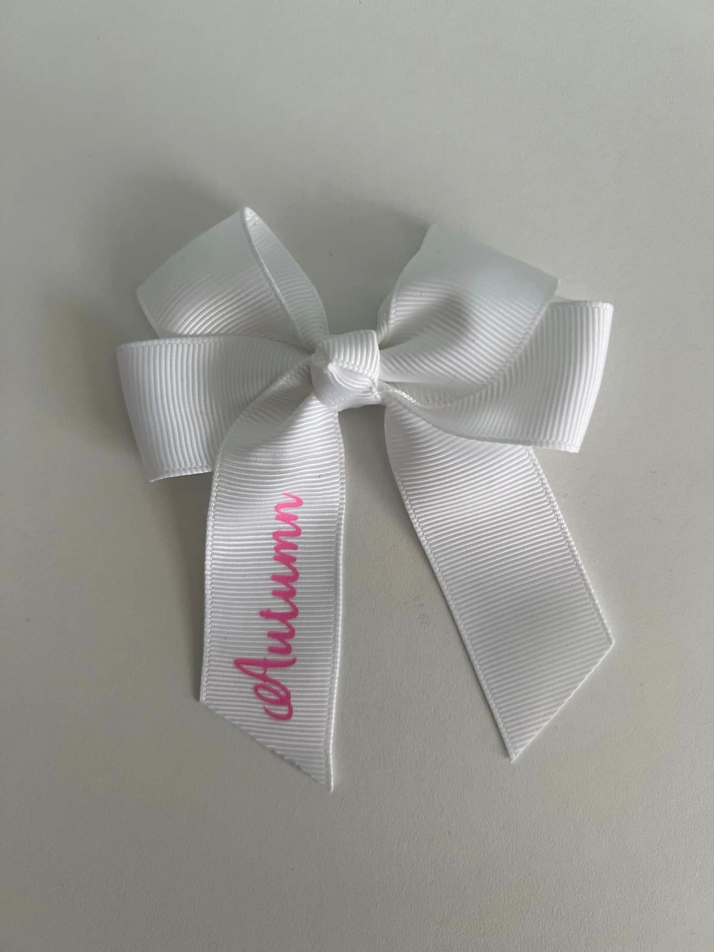 Medium hair bows (4”)