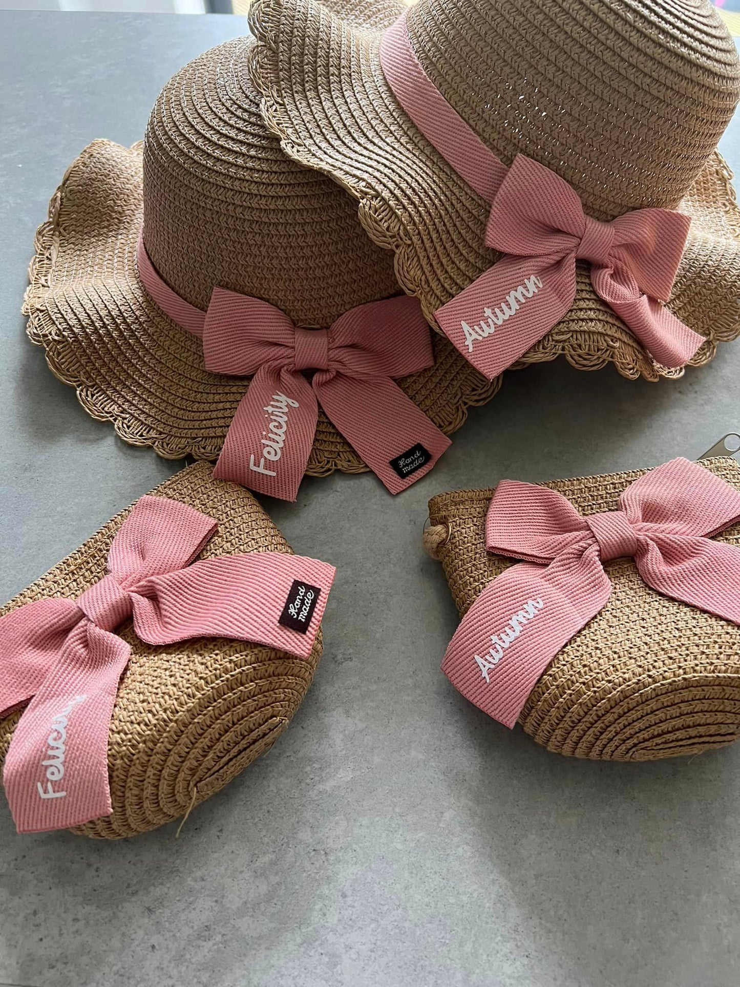 Children's hat and bag set (pink bow)